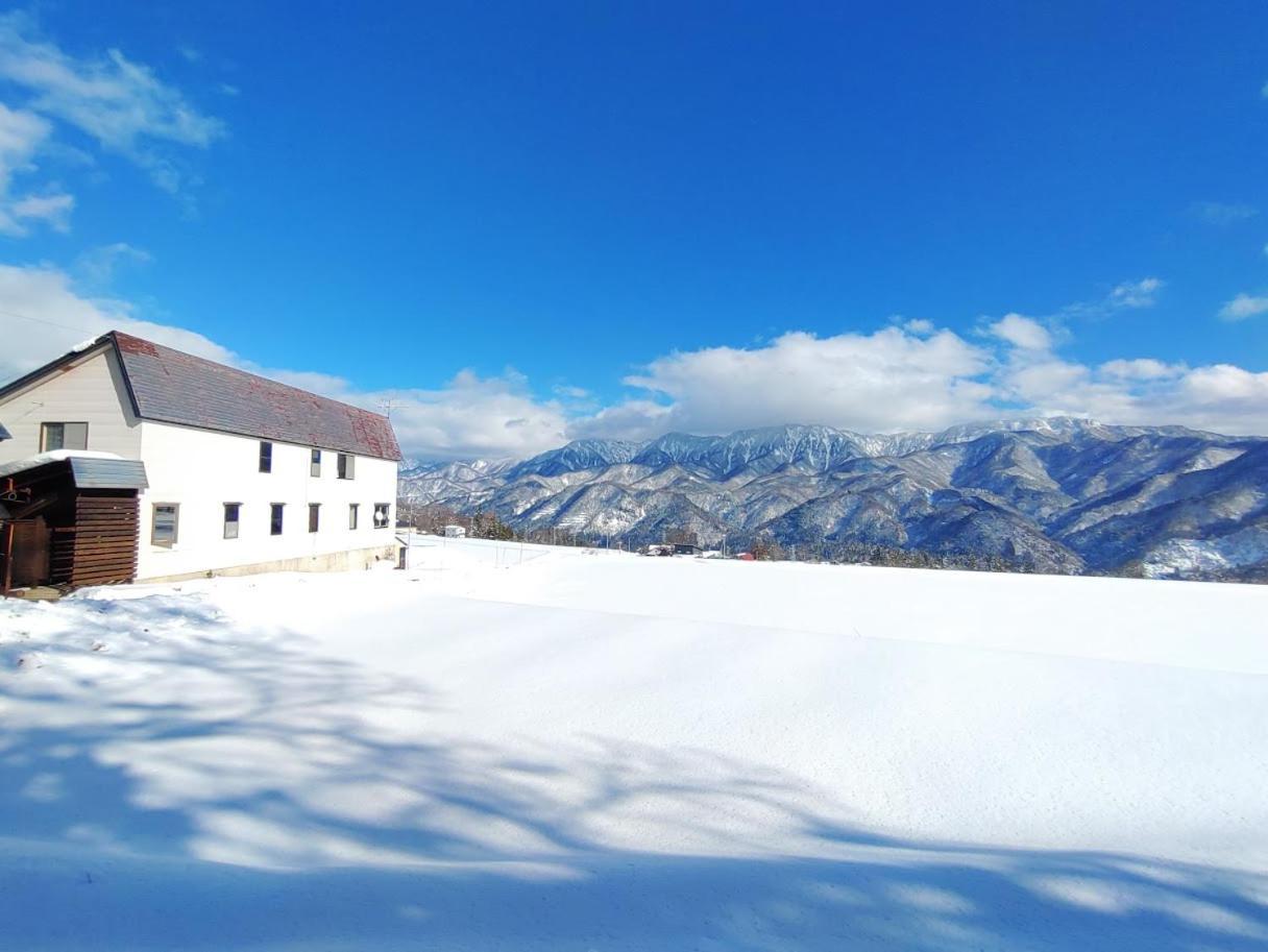 Otari Hakuba Norikura Wakaguri Guesthouse מראה חיצוני תמונה
